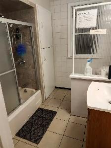 Furnished, clean rooms available now, only 6 min.walk to UoW - Photo 8