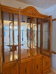 Oak Buffet and Hutch - Photo 2