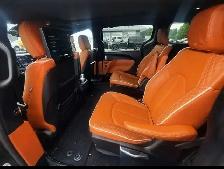 2024 Chrysler Pacifica Pinnacle - Photo 7
