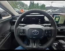 2026 Toyota Rav4 XLE - Photo 5