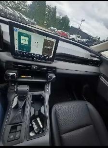 2026 Toyota Rav4 XLE - Photo 6
