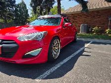 2013 HYUNDAI GENESIS COUPE 3.8 GT V6 FORSALE. 11000 OBO. AS IS.