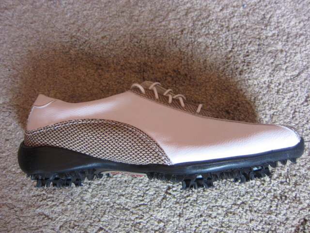 #$20# SUNDAY! $140 ORIGINAL RETAIL LADIES GOLF SHOES!