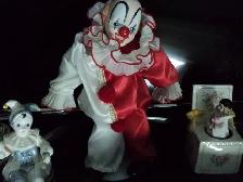 7 Clowns ~ 5  of them a MUSICAL ~ CALLS ONLY PLEASE! - Photo 3