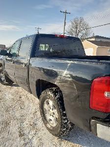 Truck for sale - Photo 2