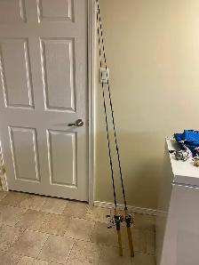 2-6’6" casting rods , 5 - ice fishing rods, 3- shimano spinning - Photo 5