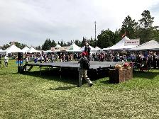 Selling STAGE- Renting mobile STAGE 24’ x 24‘ it is with removab - Photo 4