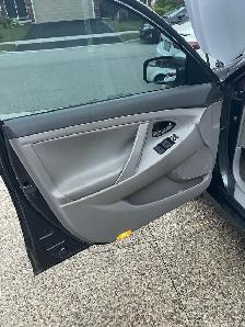 2009 Toyota Camry Le leather seat - Photo 9