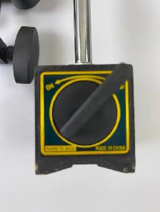 Magnetic Base Instrument and Dial Indicator - Photo 2