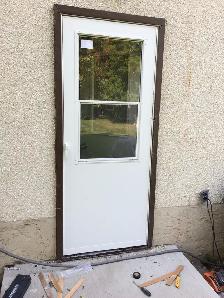 selling STORM DOORs INSTALLATION, Screen door Deadbolt - Photo 9