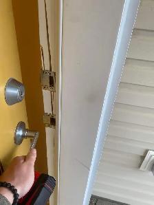 selling-door closing problem, air leak,cracks or gaps we can fi - Photo 2