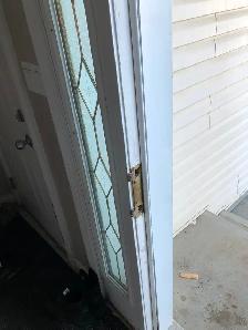 sellingbusted doors and or door  frame jamb fiksing, we wil - Photo 10