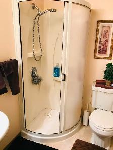 SELLING glass Shower Doors: Frameless, Sliding & Glass Doors.