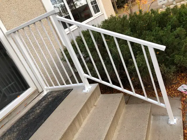 Selling/installing Top Qlty Exterior Aluminum Railings supply an