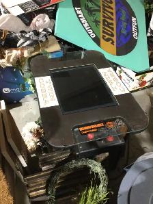 2 Coin-operated arcade games$600 FOR BOTH! - Photo 4