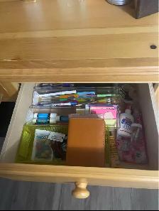 Solid Real Wood Desk & Hutch – Priced for a Quick Sale! - Photo 5