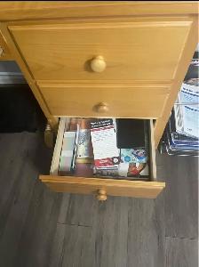 Solid Real Wood Desk & Hutch – Priced for a Quick Sale! - Photo 7
