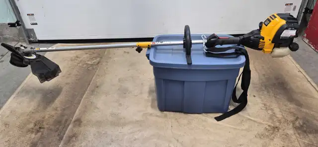 Cub Cadet 4-Cycle Premium Grade Gas String Trimmer