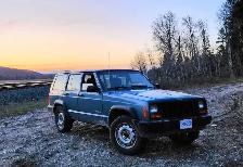 1999 Automatic Jeep cherokee sport