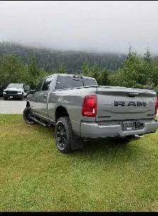 2026 Ram 3500 Laramie Diesel - Photo 2