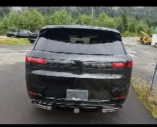 2025 Land Rover Range Rover Sport Dynamic SE - Photo 3
