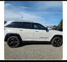 2025 Jeep Grand Cherokee Altitude - Photo 4