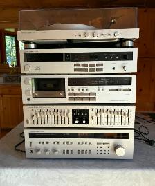Stereo Unit ... SOLD