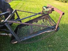Potato Digger, 3 PTH, PTO driven.
