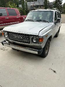Toyota Land Cruiser Diesel HJ60 - Photo 2