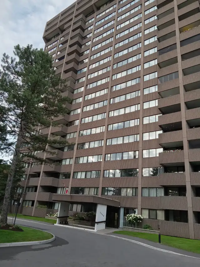 Very nice 2 bedrooms apt for rent, 3360 Southgate Rd, Ottawa