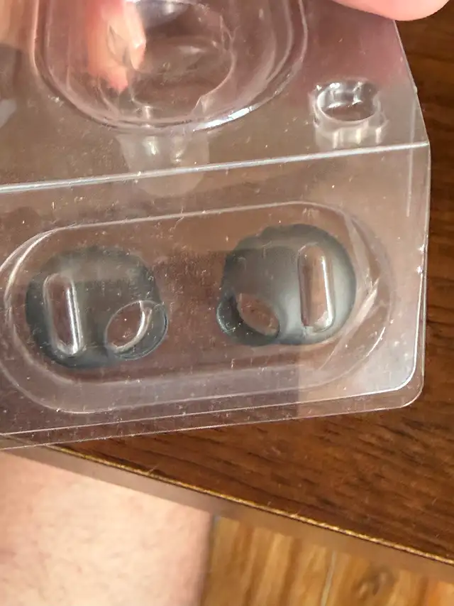 Brand new JBL earbuds headphones