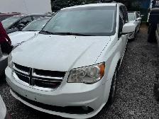 2014 Dodge Grand Caravan Crew - Photo 2