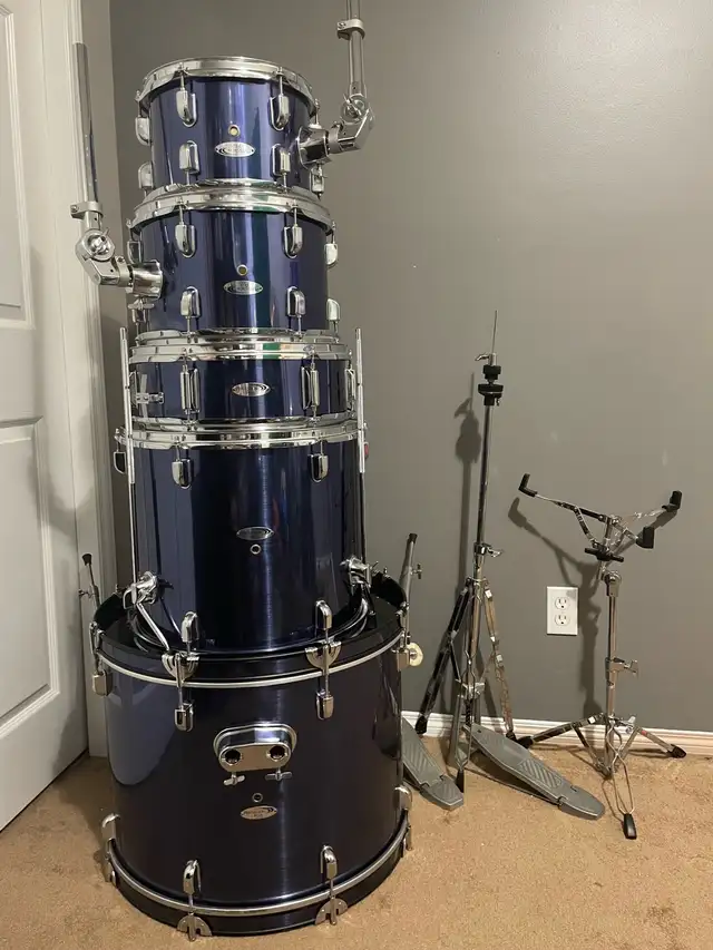 Like new 5 piece drum for sale