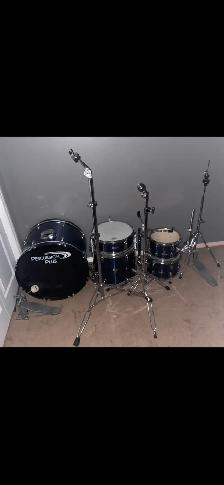 Like new 5 piece drum for sale - Photo 6