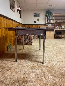 Retro Kitchen Table and Chairs