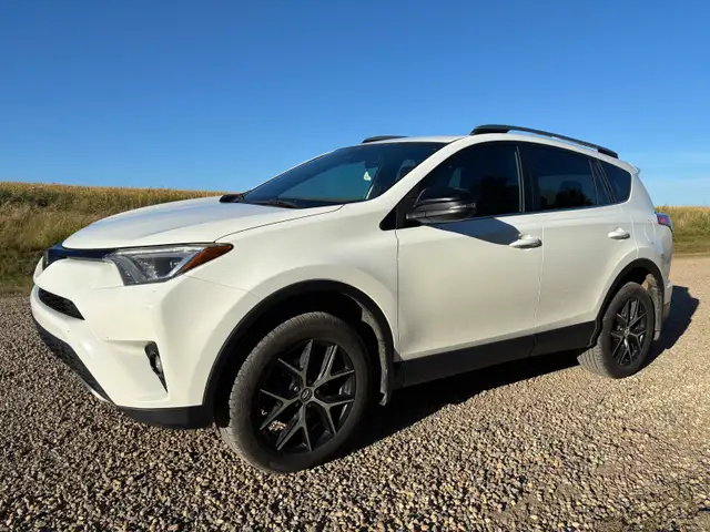 2018 Toyota Rav 4 SE AWD