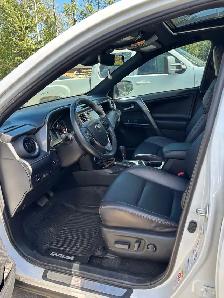 2018 Toyota Rav 4 SE AWD - Photo 9