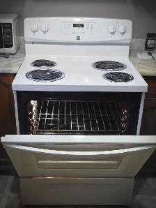 Fridge and Stove