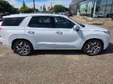 2021 Hyundai Palisade AWD Ultimate Local Trade, 3rd Row, Navigat - Photo 14