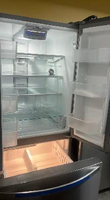 Kenmore 30" French Door Refrigerator-30 Day Warranty - Photo 3
