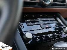 2022 LEXUS IS IS300 - | LOCAL VEHICLE | WINTER TIRES INCLUDED - Photo 17