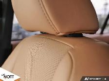 2022 LEXUS IS IS300 - | LOCAL VEHICLE | WINTER TIRES INCLUDED - Photo 20