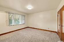 Main floor, 3-bdrm in Varsity View, 7-Min to Usask - Photo 6