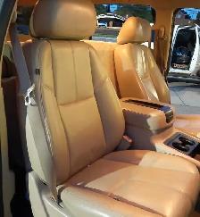 2012, Chev SUBURBAN LT 4X4 with SUPER CLEAN MINT INTERIOR!! - Photo 4