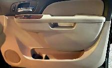 2012, Chev SUBURBAN LT 4X4 with SUPER CLEAN MINT INTERIOR!! - Photo 7