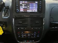 2020 Dodge Grand Caravan | CLEAN CARFAX | LOW KMS | - Photo 11