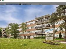 two bedroom, Leslie and Lawrence - ID 4689 - Photo 2
