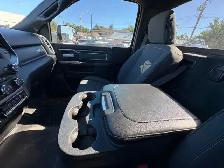 2022 Ram 2500 - Photo 30