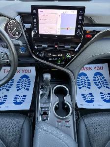 2024 Toyota Camry Hybrid XLE Sedan - Photo 11