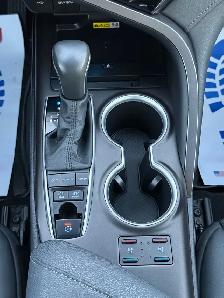 2024 Toyota Camry Hybrid XLE Sedan - Photo 13
